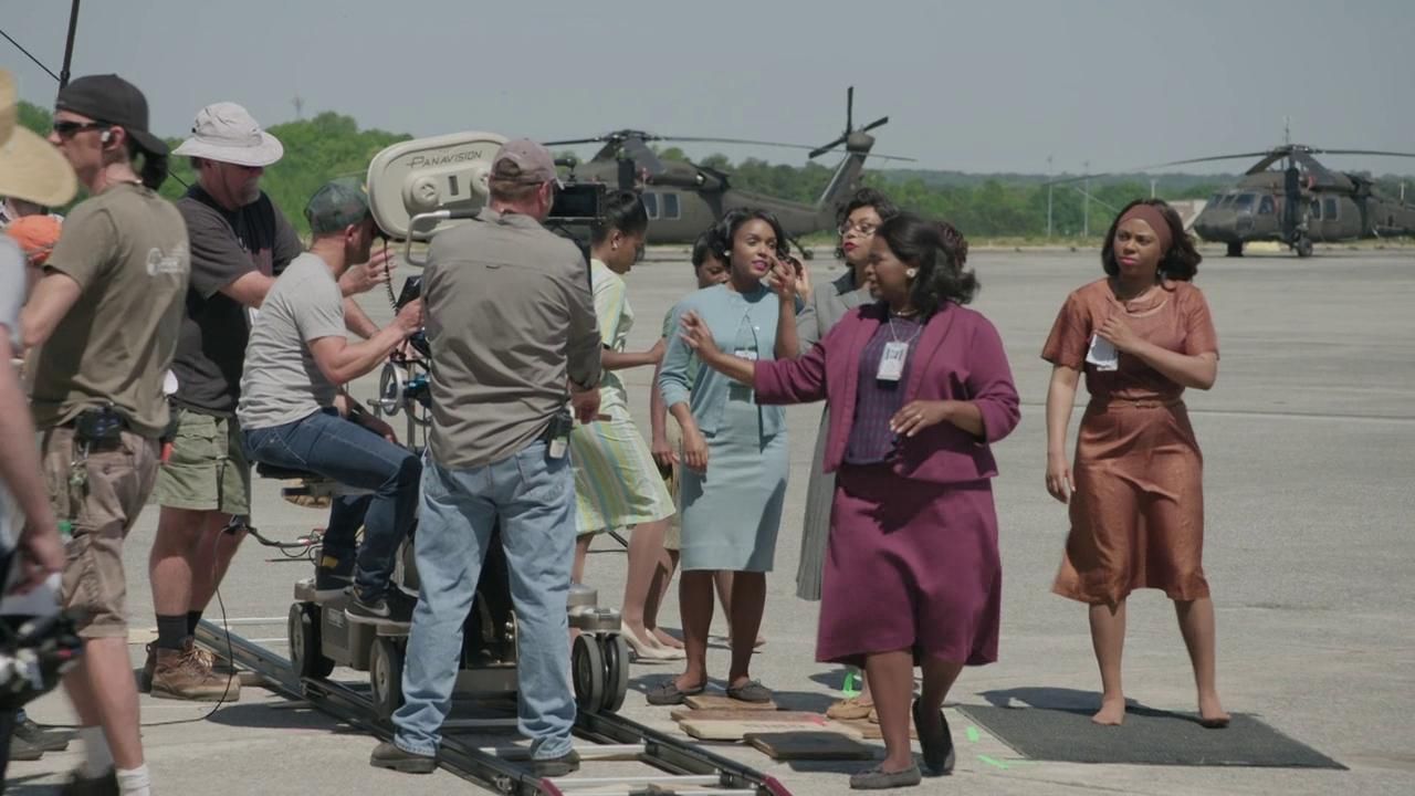 2016-HiddenFiguresFeaturette-MakingOfFilm-056.jpg