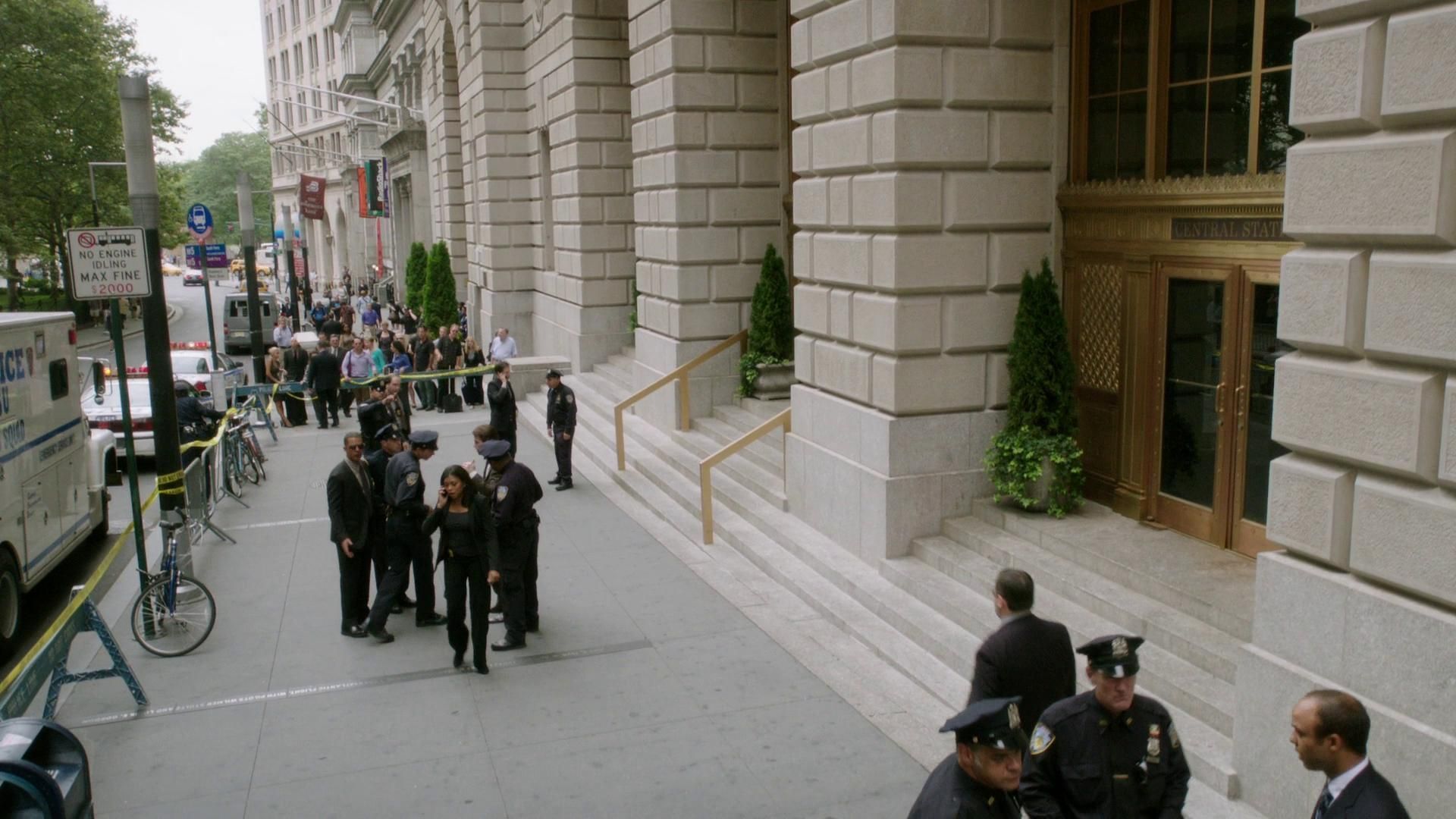 2011-PersonOfInterest-S02E04-137.jpg