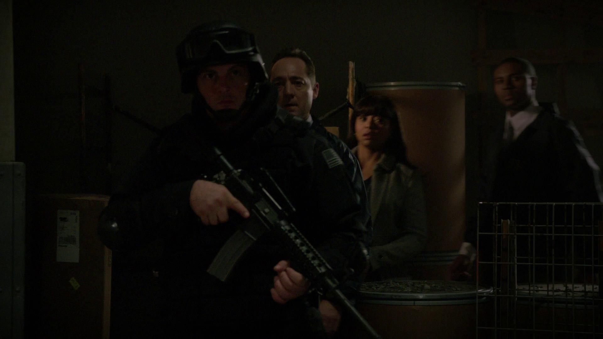 2011-PersonOfInterest-S02E10-313.jpg