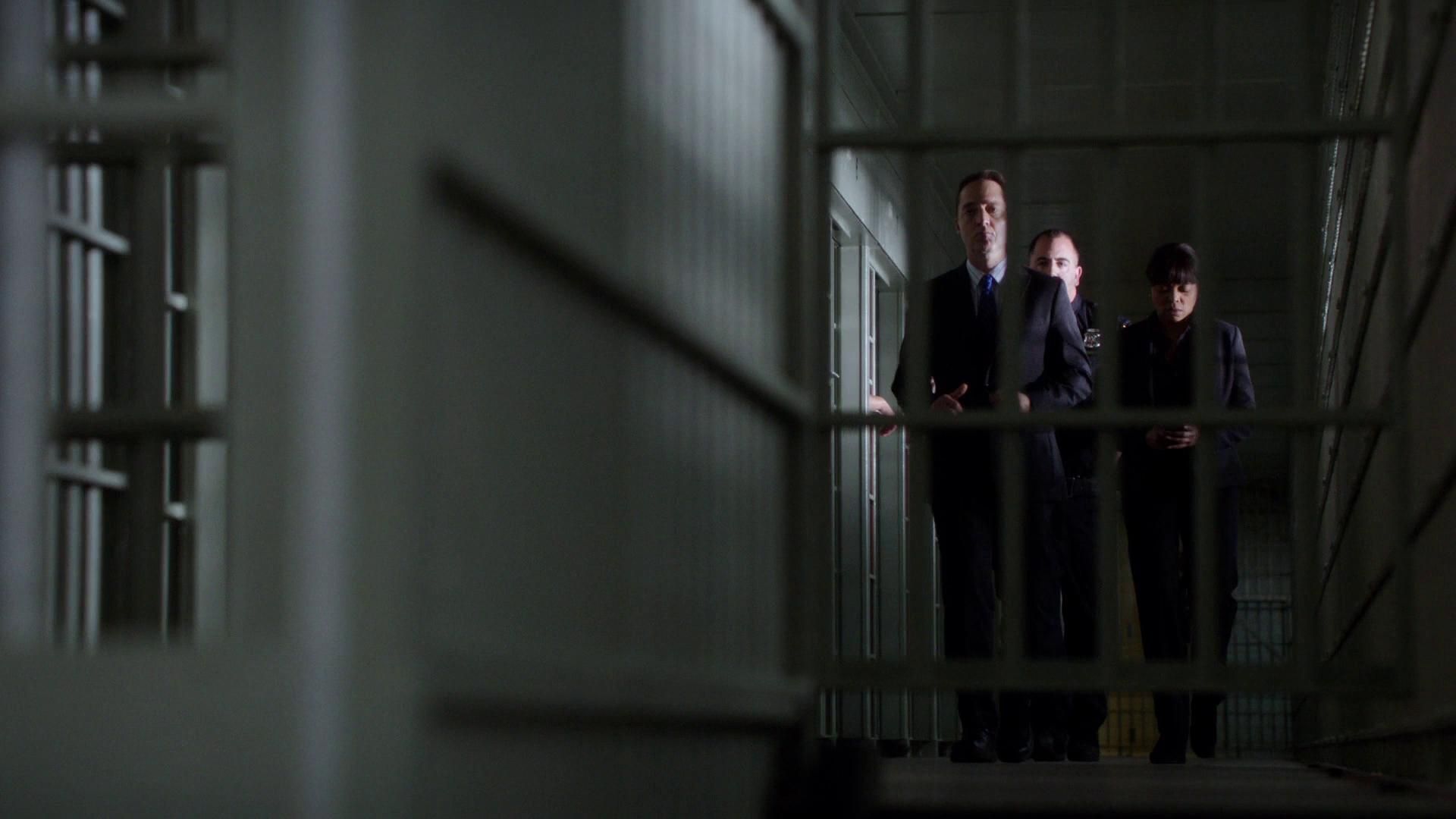 2011-PersonOfInterest-S02E12-079.jpg