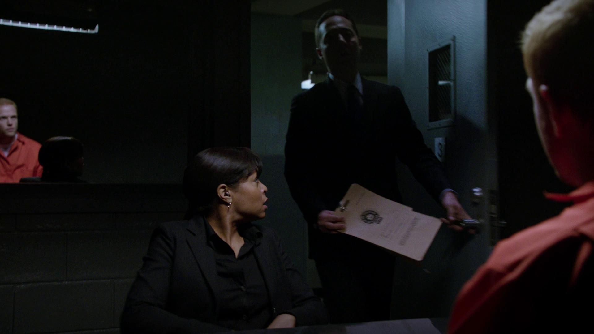 2011-PersonOfInterest-S02E12-220.jpg