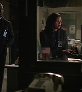 2011-PersonOfInterest-S02E17-118.jpg