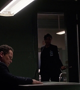 2011-PersonOfInterest-S02E20-012.jpg