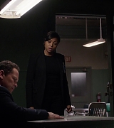 2011-PersonOfInterest-S02E20-018.jpg