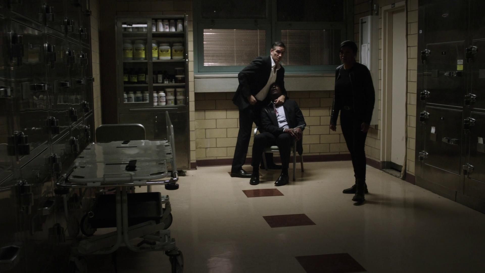 2011-PersonOfInterest-S03E09-135.jpg