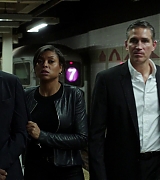 2011-PersonOfInterest-S03E09-076.jpg